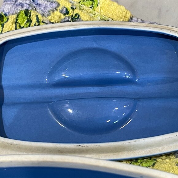 1940s Hall Refrigerator Dish in Striking Periwinkle Blue - Picture 16 of 16